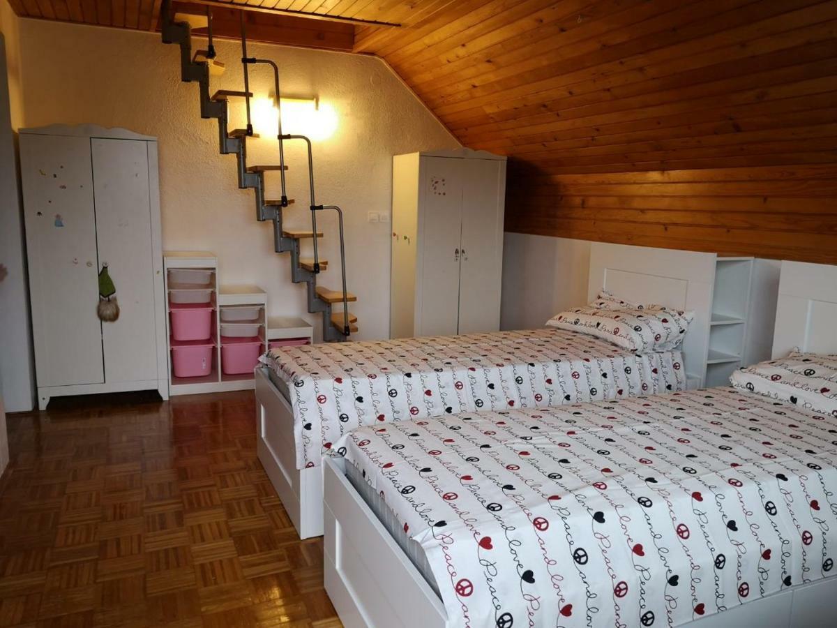 Villa Entire House Iris & Arnika Bled Exterior foto